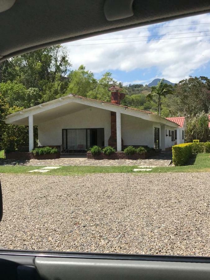 Finca El Recuerdo Gacheta Exterior foto